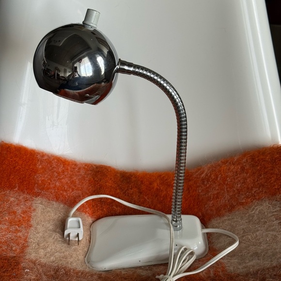 Vintage Lamp Gooseneck 60s Chrome Space Age Atomic Light Working Condition - Picture 2 of 16